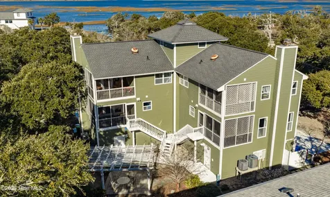 111 Cutlass Drive Surf City NC 28445