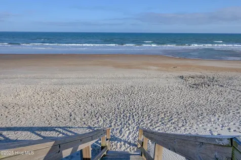 111 Cutlass Drive Surf City NC 28445