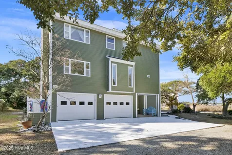 111 Cutlass Drive Surf City NC 28445