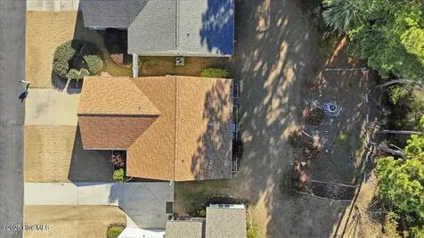 5228 Minnesota Drive SE Southport NC 28461