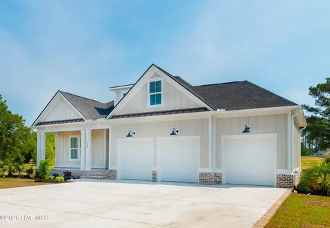 144 S Middleton Drive NW Calabash NC 28467