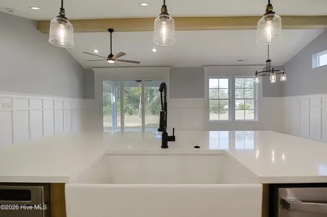 8876 Nottoway Avenue NW Calabash NC 28467