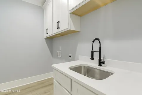 8876 Nottoway Avenue NW Calabash NC 28467