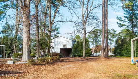 3758 N Mitchell Ford Road Clarkton NC 28433