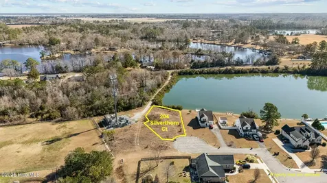 204 Silverthorn Court New Bern NC 28562