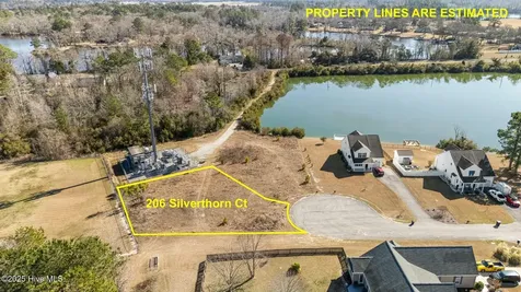 206 Silverthorn Court New Bern NC 28560