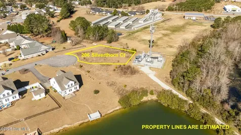 206 Silverthorn Court New Bern NC 28560