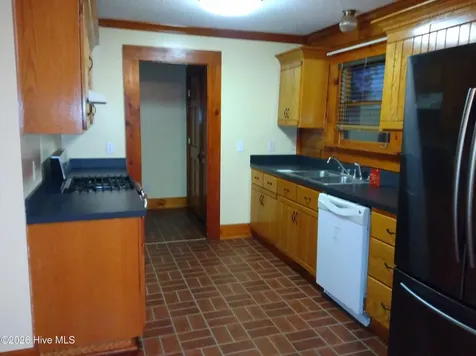 112 Abbey Frank Street La Grange NC 28551