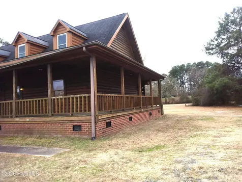 112 Abbey Frank Street La Grange NC 28551