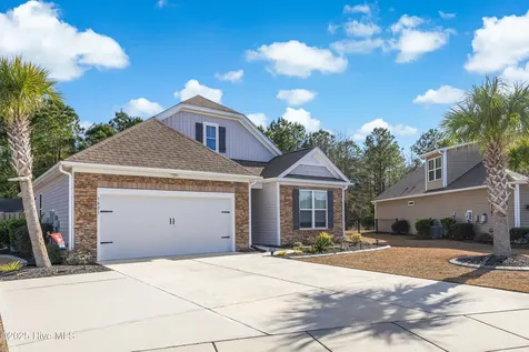 1831 Bards Drive SE Bolivia NC 28422