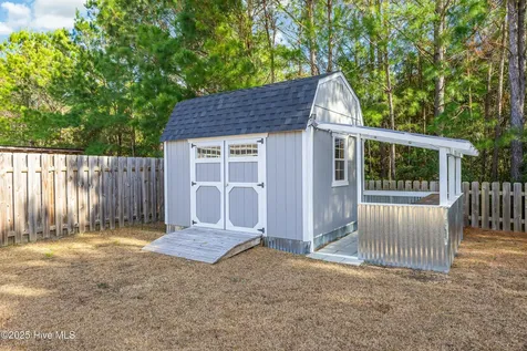1831 Bards Drive SE Bolivia NC 28422