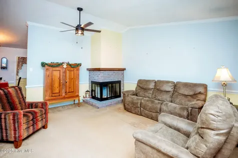 204 Oak Forest Drive NW Sharpsburg NC 27878
