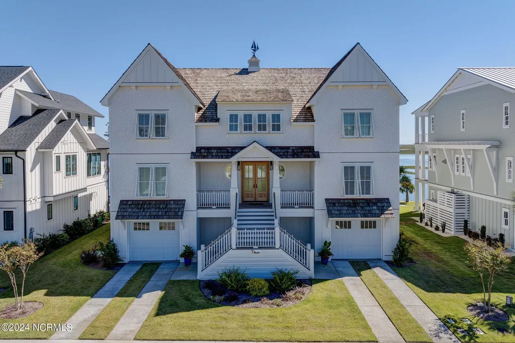7 S Waterfront Place Hampstead NC 28443