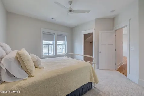 7 S Waterfront Place Hampstead NC 28443
