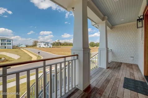 7 S Waterfront Place Hampstead NC 28443