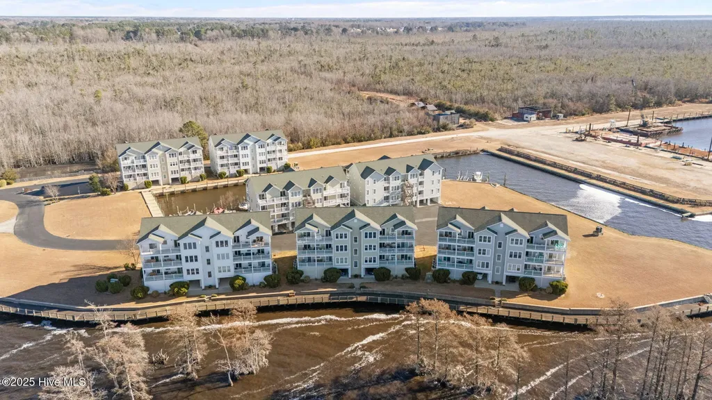 416 Captains Cove Edenton NC 27932
