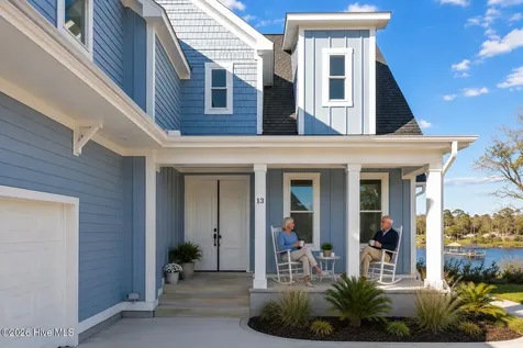 13 E Cannon Cove Hampstead NC 28443