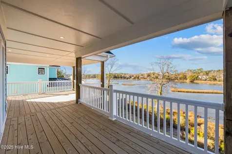 13 E Cannon Cove Hampstead NC 28443