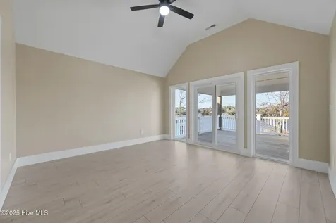 13 E Cannon Cove Hampstead NC 28443