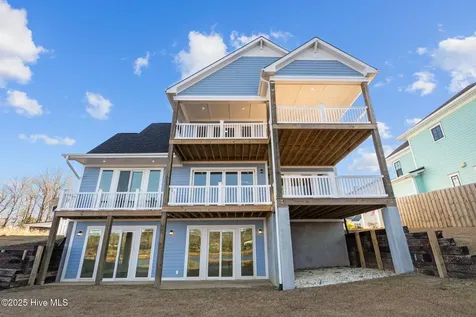 13 E Cannon Cove Hampstead NC 28443