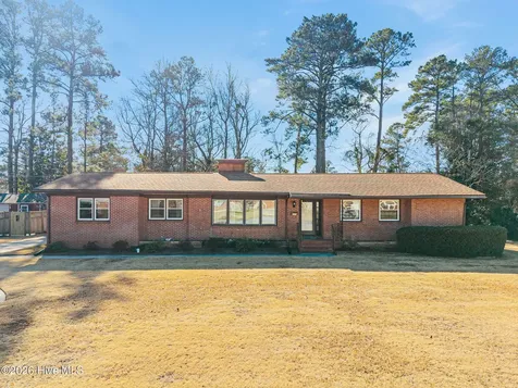 205 Fenton Place Jacksonville NC 28540