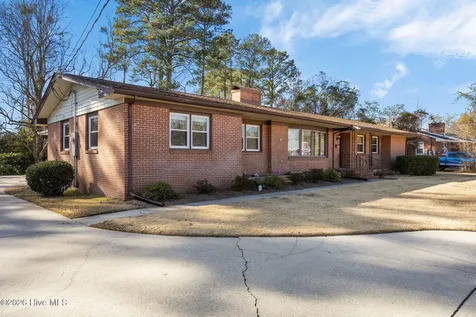 205 Fenton Place Jacksonville NC 28540