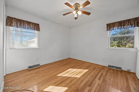 205 Fenton Place Jacksonville NC 28540