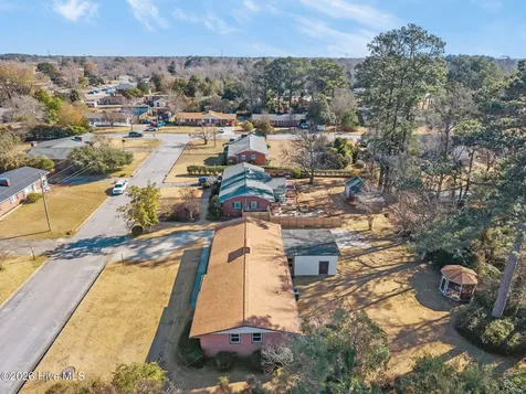 205 Fenton Place Jacksonville NC 28540