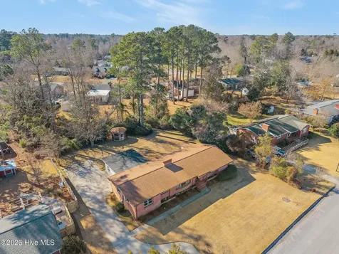 205 Fenton Place Jacksonville NC 28540