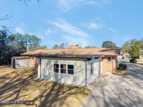 205 Fenton Place Jacksonville NC 28540