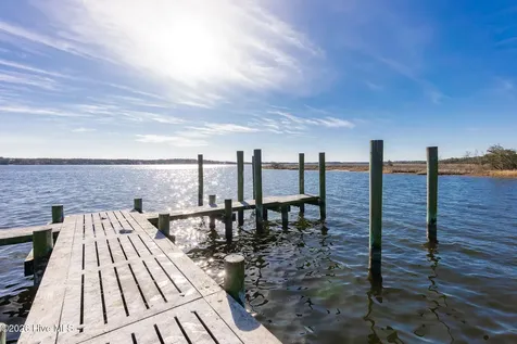 107 Bare Foot Court Havelock NC 28532
