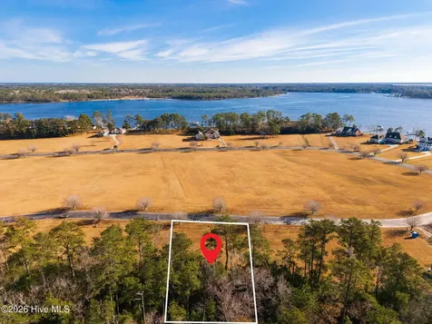 107 Bare Foot Court Havelock NC 28532
