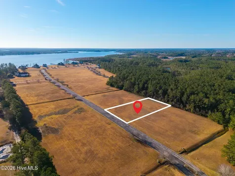 106 Waterway Drive Havelock NC 28532