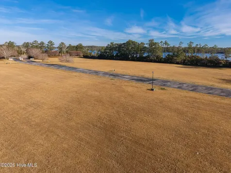 106 Waterway Drive Havelock NC 28532