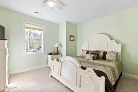 9461 Old Salem Way NW Calabash NC 28467