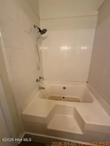 106 W Cameron Court Jacksonville NC 28546