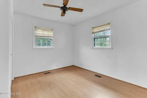 6987 Albert Street Elizabethtown NC 28337