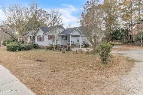 6987 Albert Street Elizabethtown NC 28337