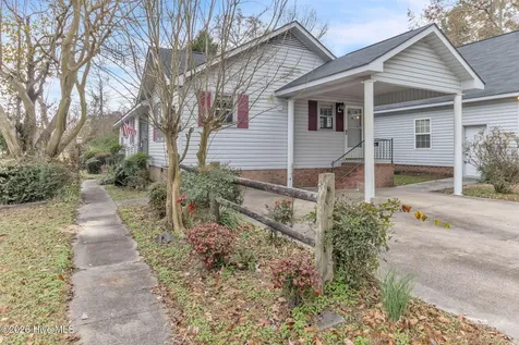 6987 Albert Street Elizabethtown NC 28337