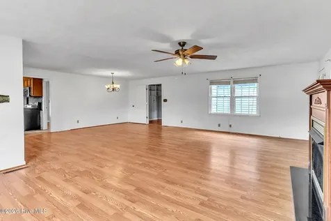 6987 Albert Street Elizabethtown NC 28337