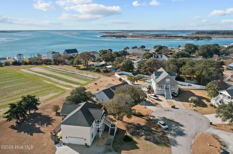 129 Buds Lane Cedar Point NC 28584
