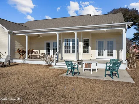 129 Buds Lane Cedar Point NC 28584