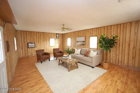 2582 Bakers Chapel Road Smithfield NC 27577