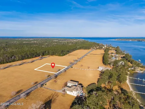 120 Waterway Drive Havelock NC 28532