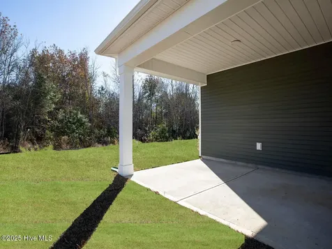 521 Sanderling Court Sneads Ferry NC 28460