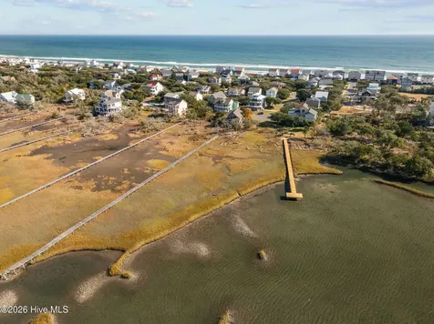 34 N Oak Court Surf City NC 28445