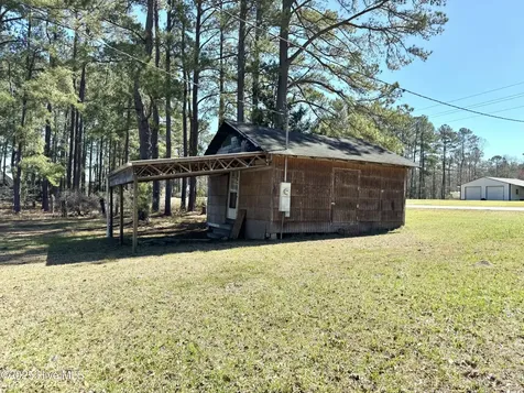 1309 Gaston Sellers Road Whiteville NC 28472