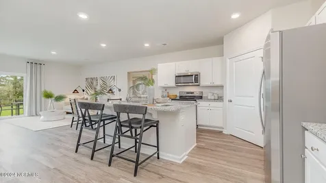 3608 Whaley Way NW Ash NC 28420