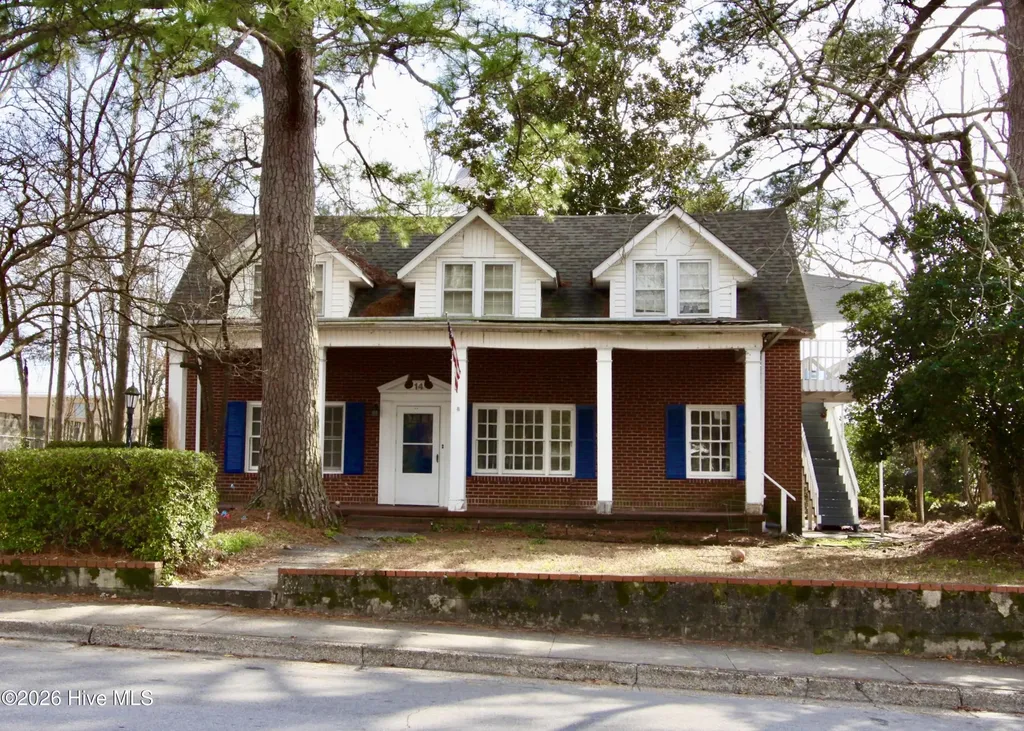 14 Tallman Street Jacksonville NC 28540