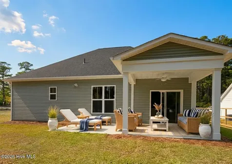 9081 National Avenue NE Leland NC 28451